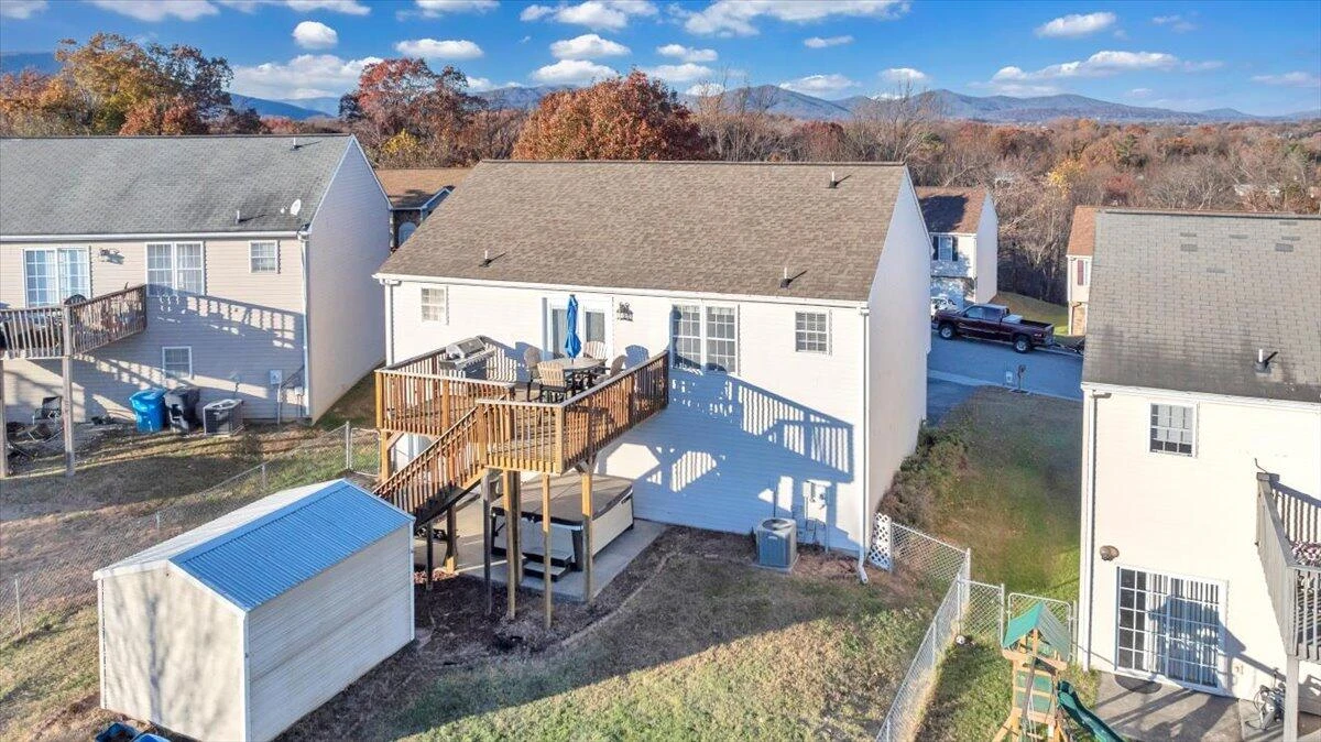 232 Eugene DR NW - Photo 53