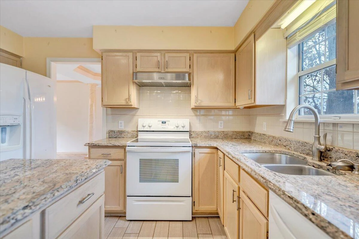 4715 Ivy Green CT - Photo 46