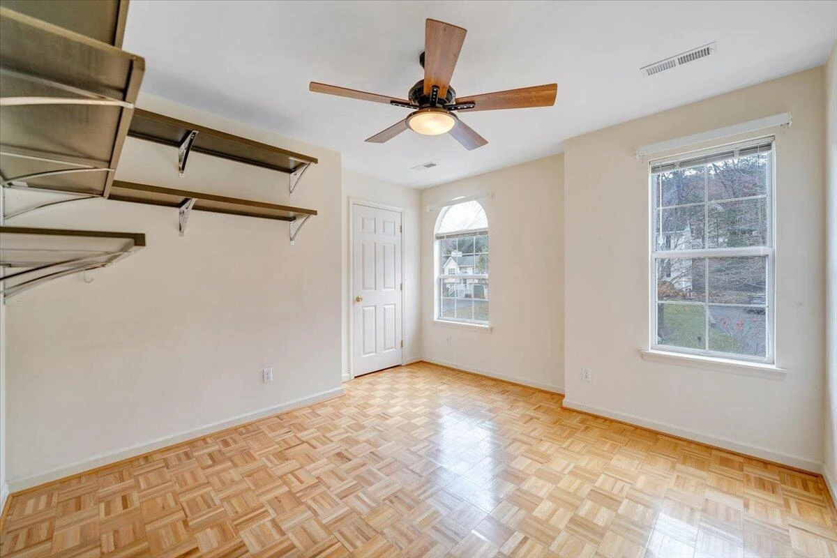 4715 Ivy Green CT - Photo 51