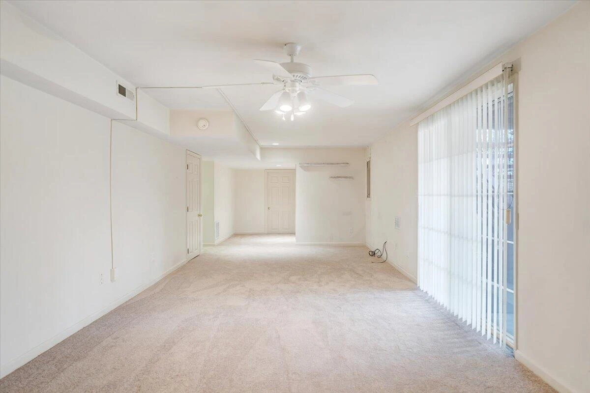 4715 Ivy Green CT - Photo 54