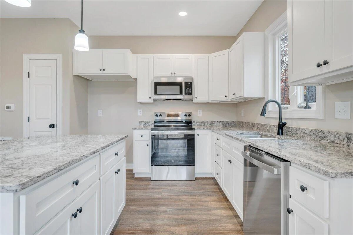 722 Belle Isle DR - Photo 14