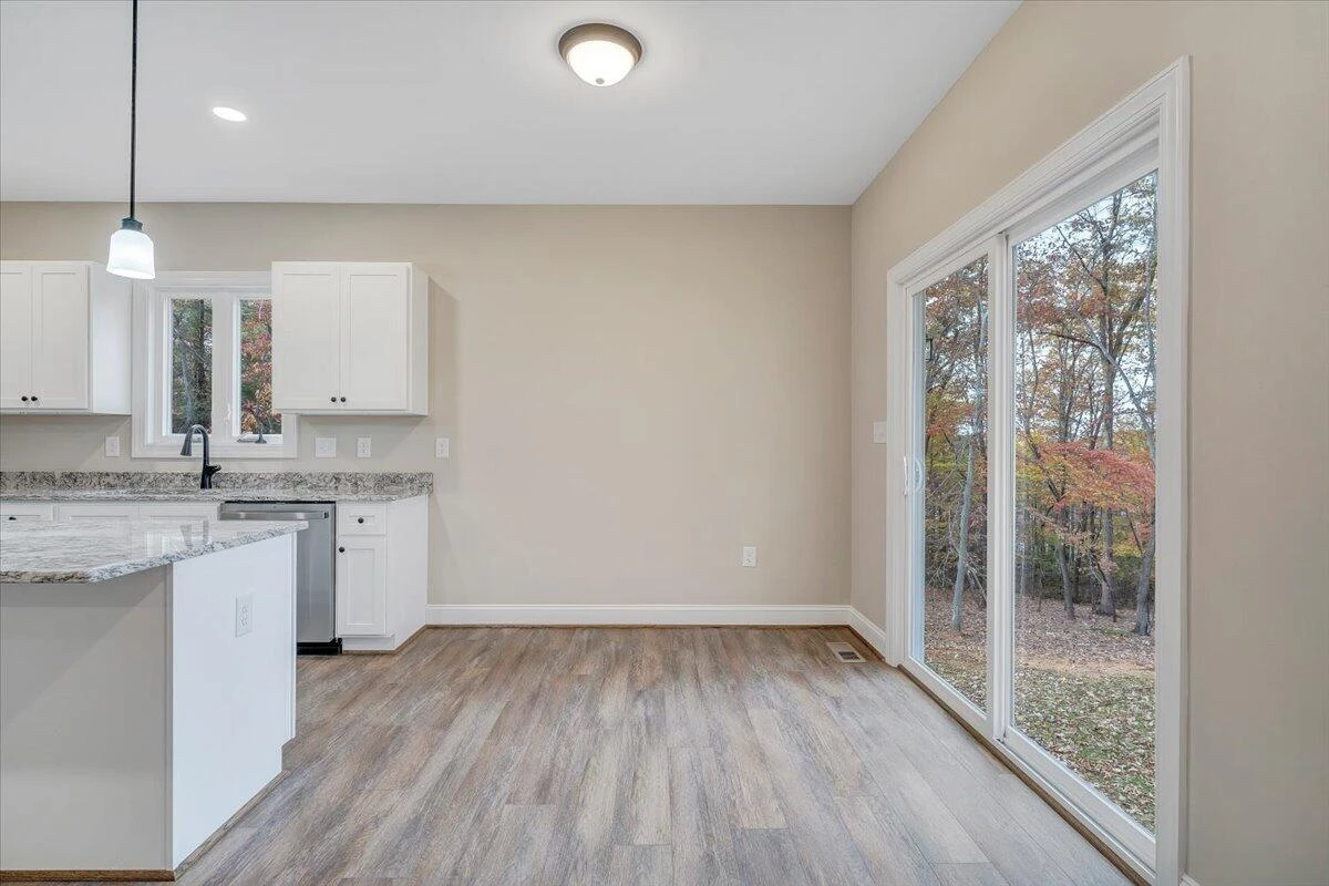 722 Belle Isle DR - Photo 16