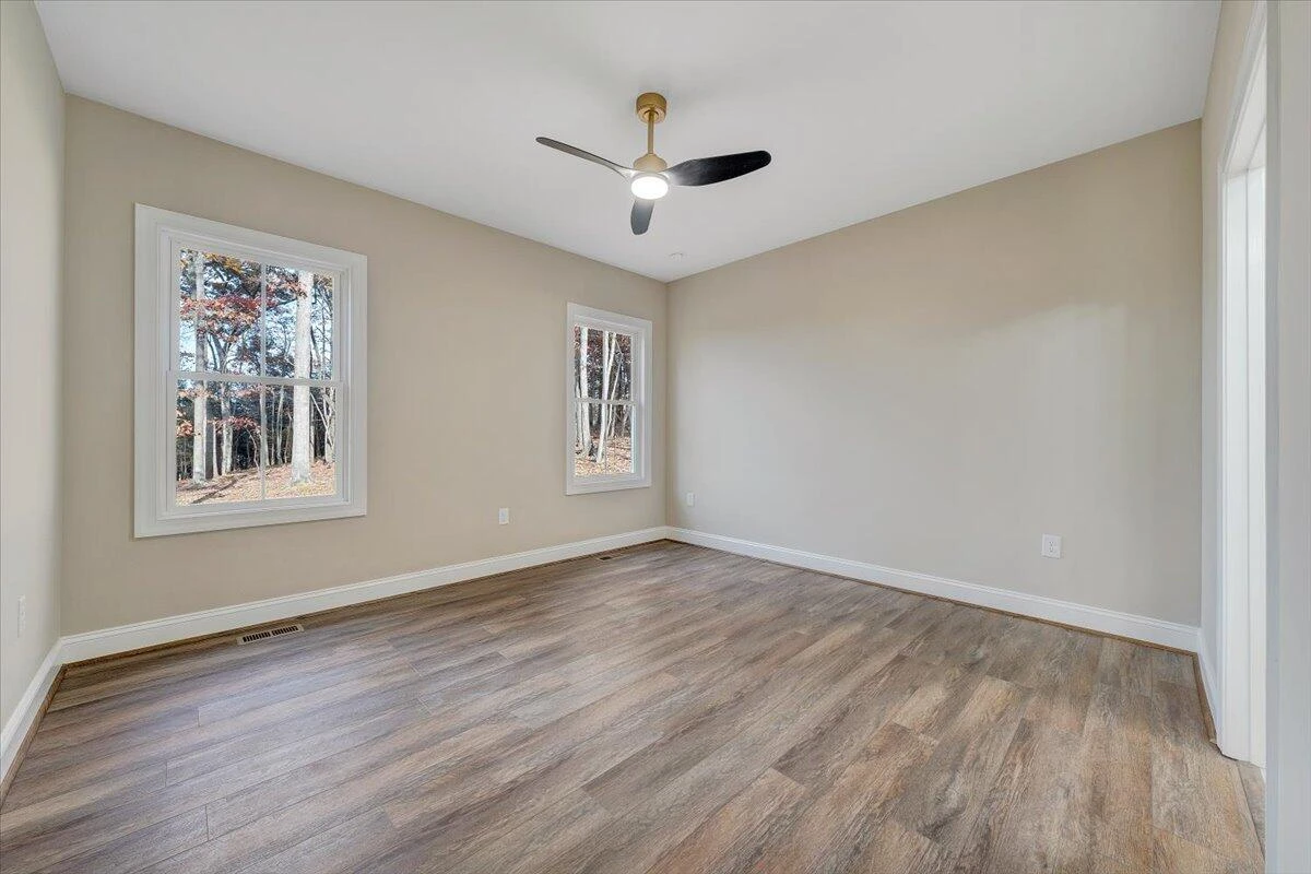 722 Belle Isle DR - Photo 17