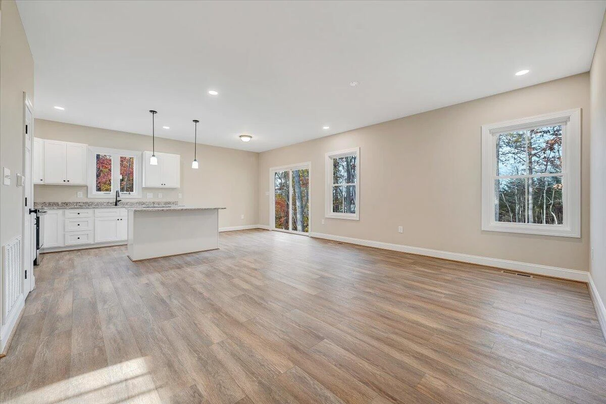 722 Belle Isle DR - Photo 5