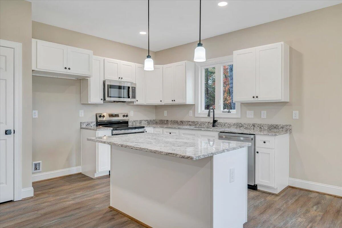 722 Belle Isle DR - Photo 9