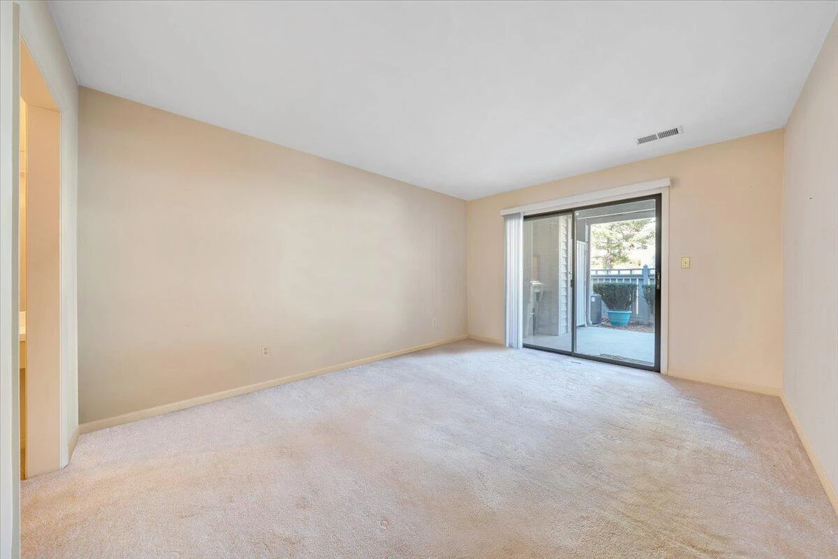 2323 Wood Gate LN - Photo 12