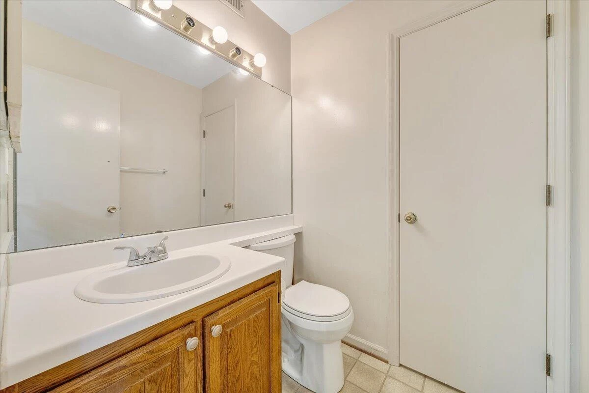 2323 Wood Gate LN - Photo 20
