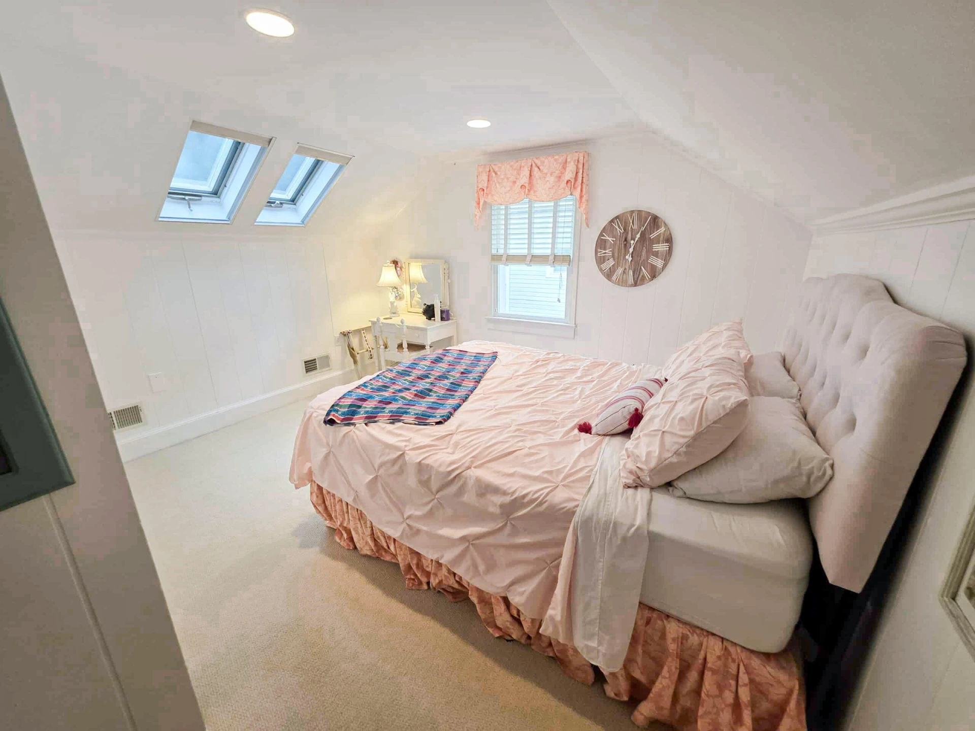 801 Virginia AVE - Photo 16