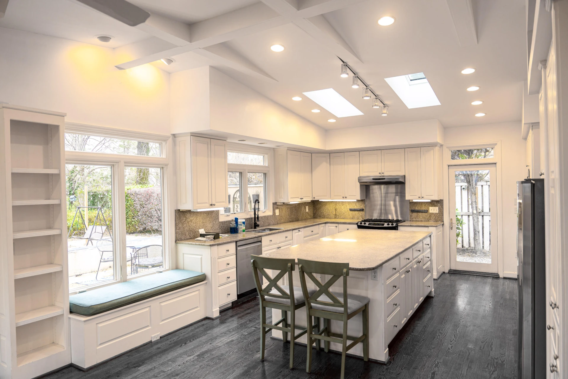 801 Virginia AVE - Photo 34