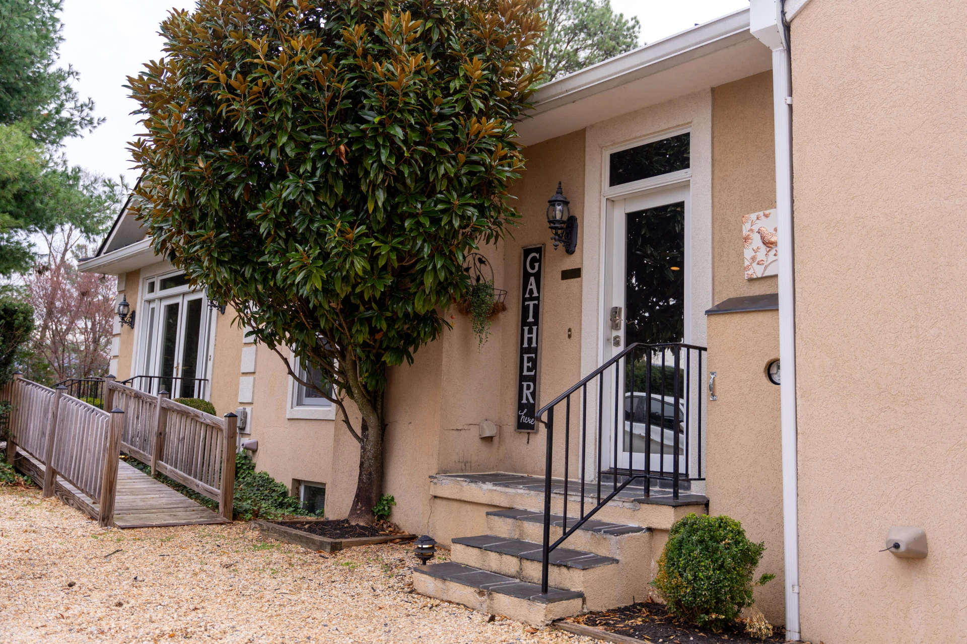801 Virginia AVE - Photo 5