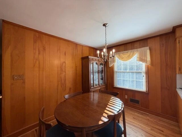 525 Tanglewood DR - Photo 10