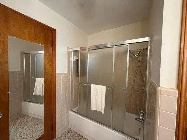 525 Tanglewood DR - Photo 18