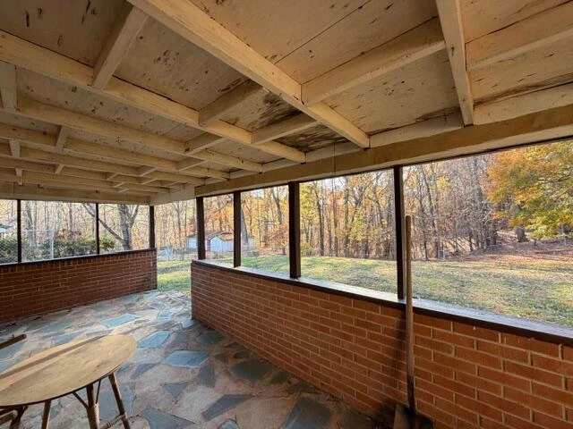 525 Tanglewood DR - Photo 30