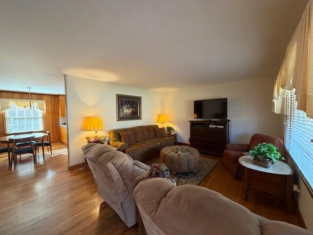 525 Tanglewood DR - Photo 7