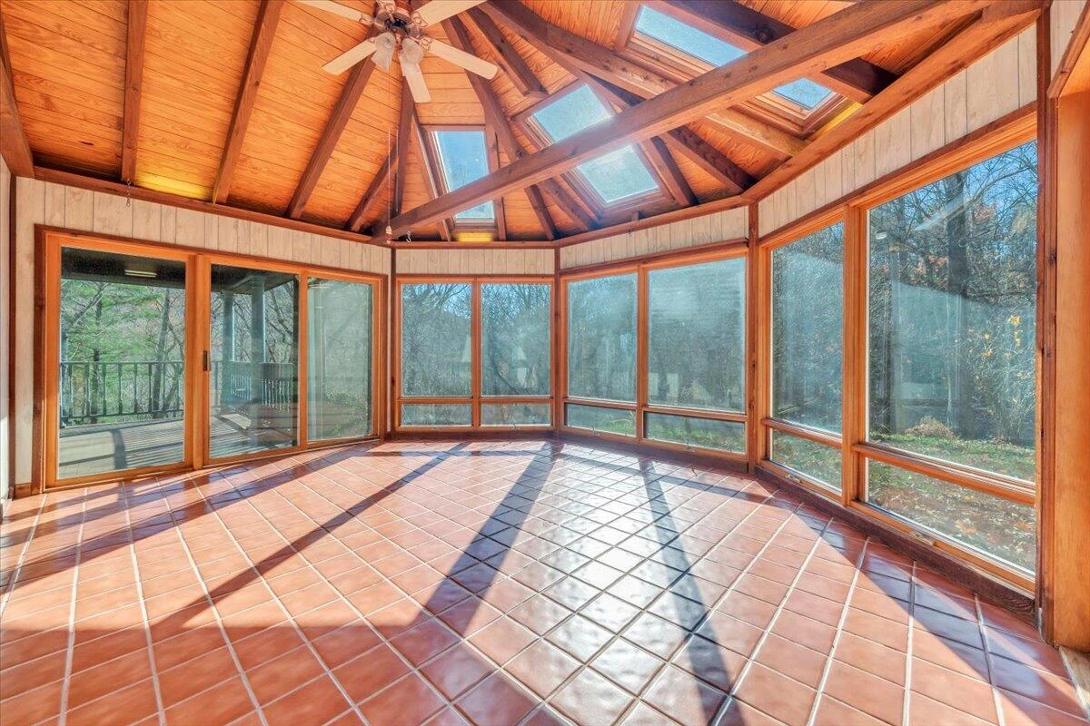 7 Craig Valley DR - Photo 33