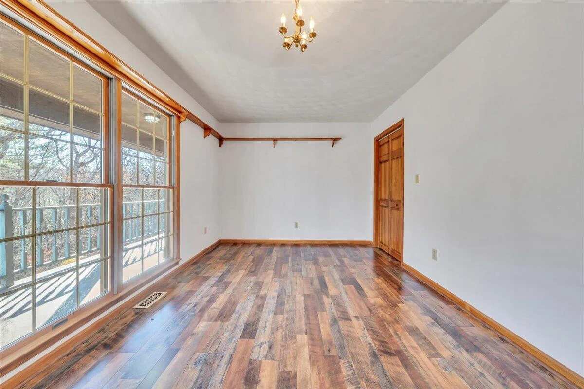 7 Craig Valley DR - Photo 36
