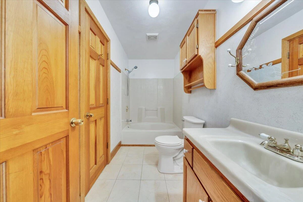 7 Craig Valley DR - Photo 38