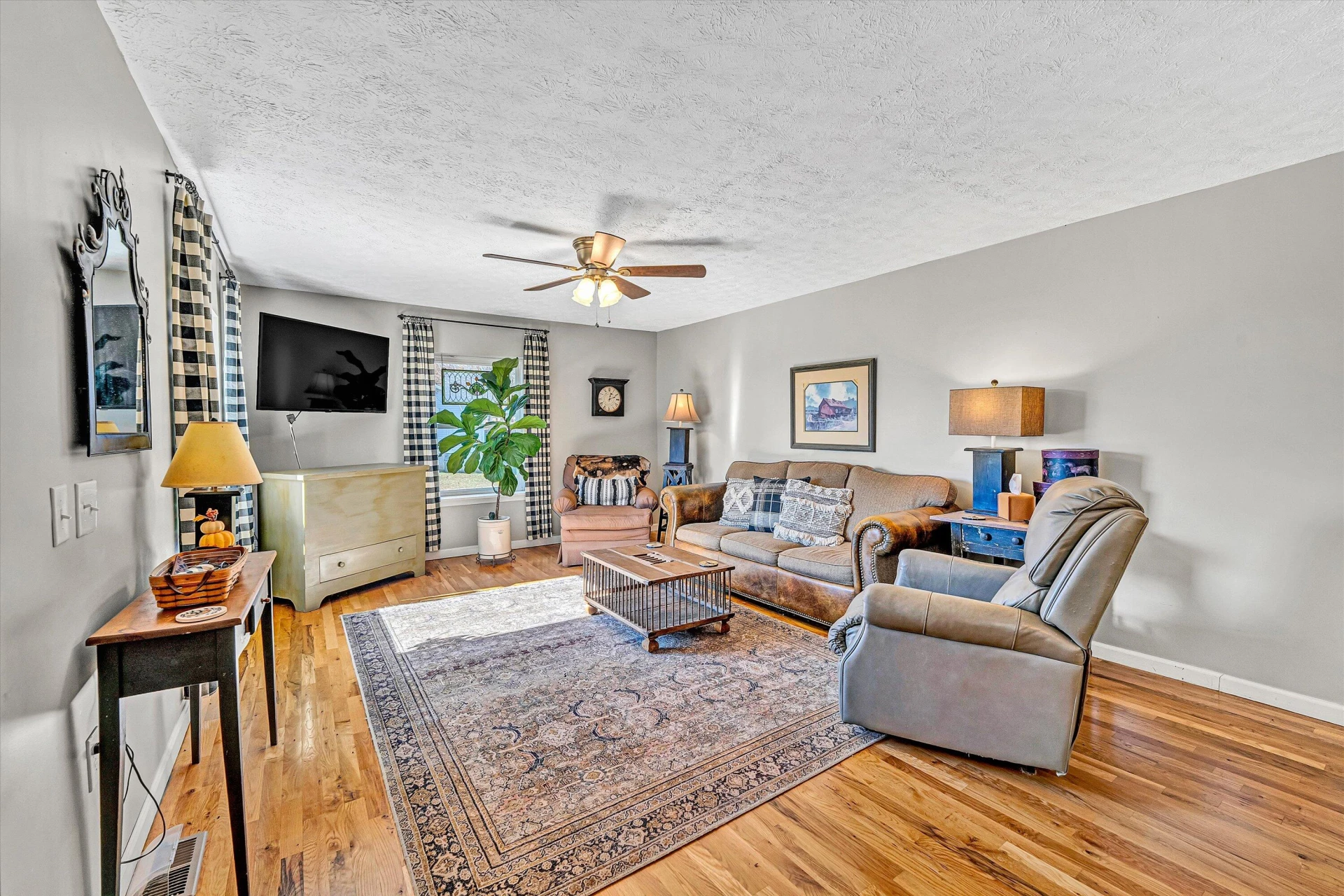 1620 Ayers RD - Photo 14