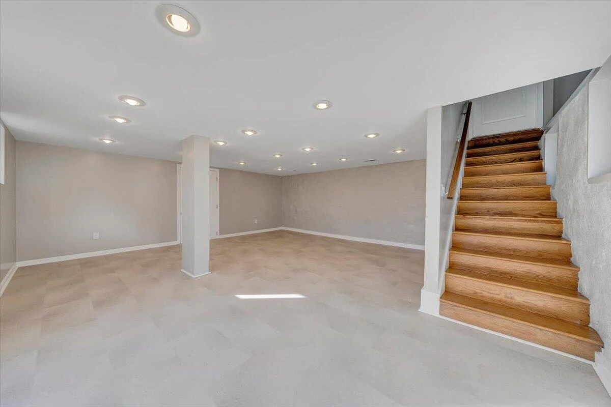 1724 Starview DR - Photo 34