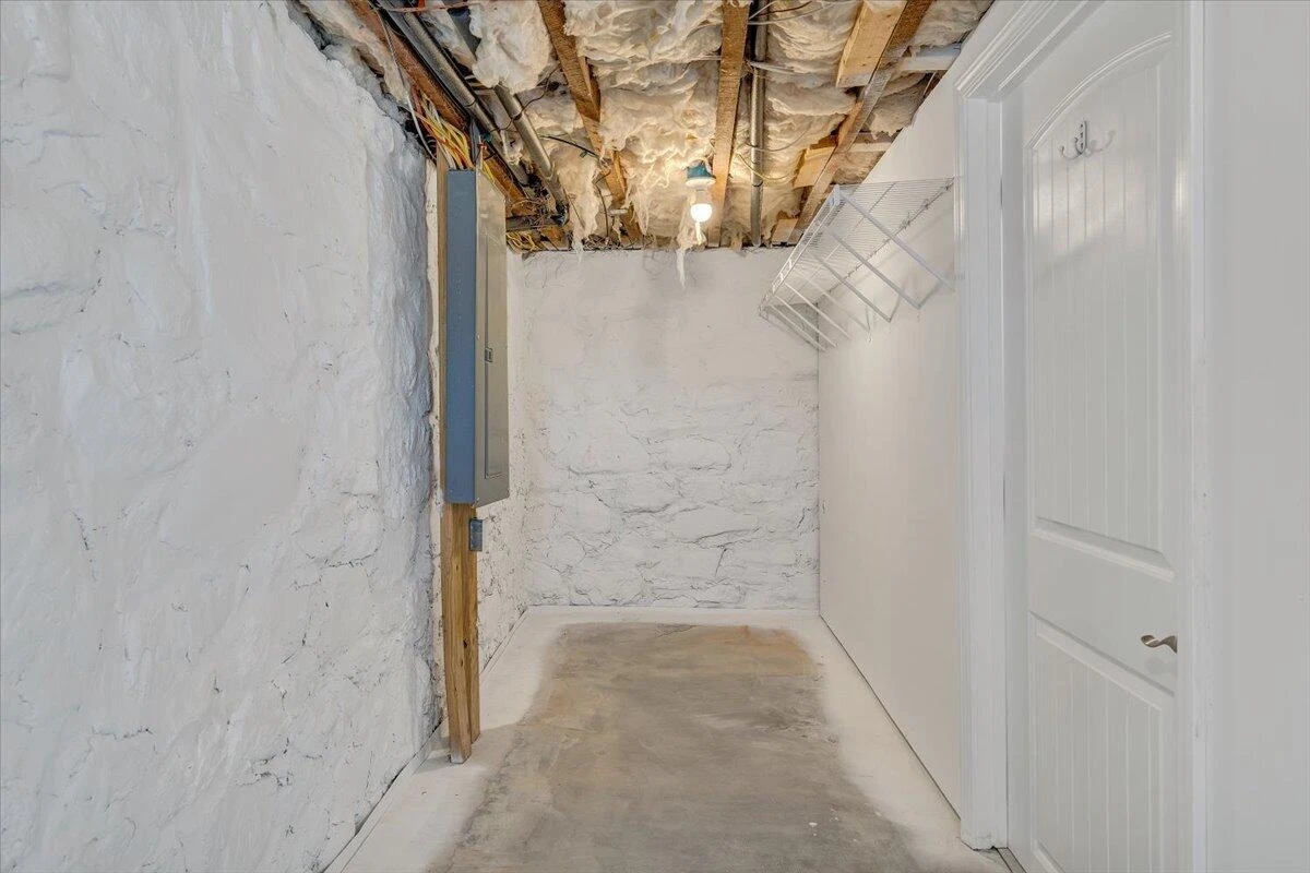 1724 Starview DR - Photo 36
