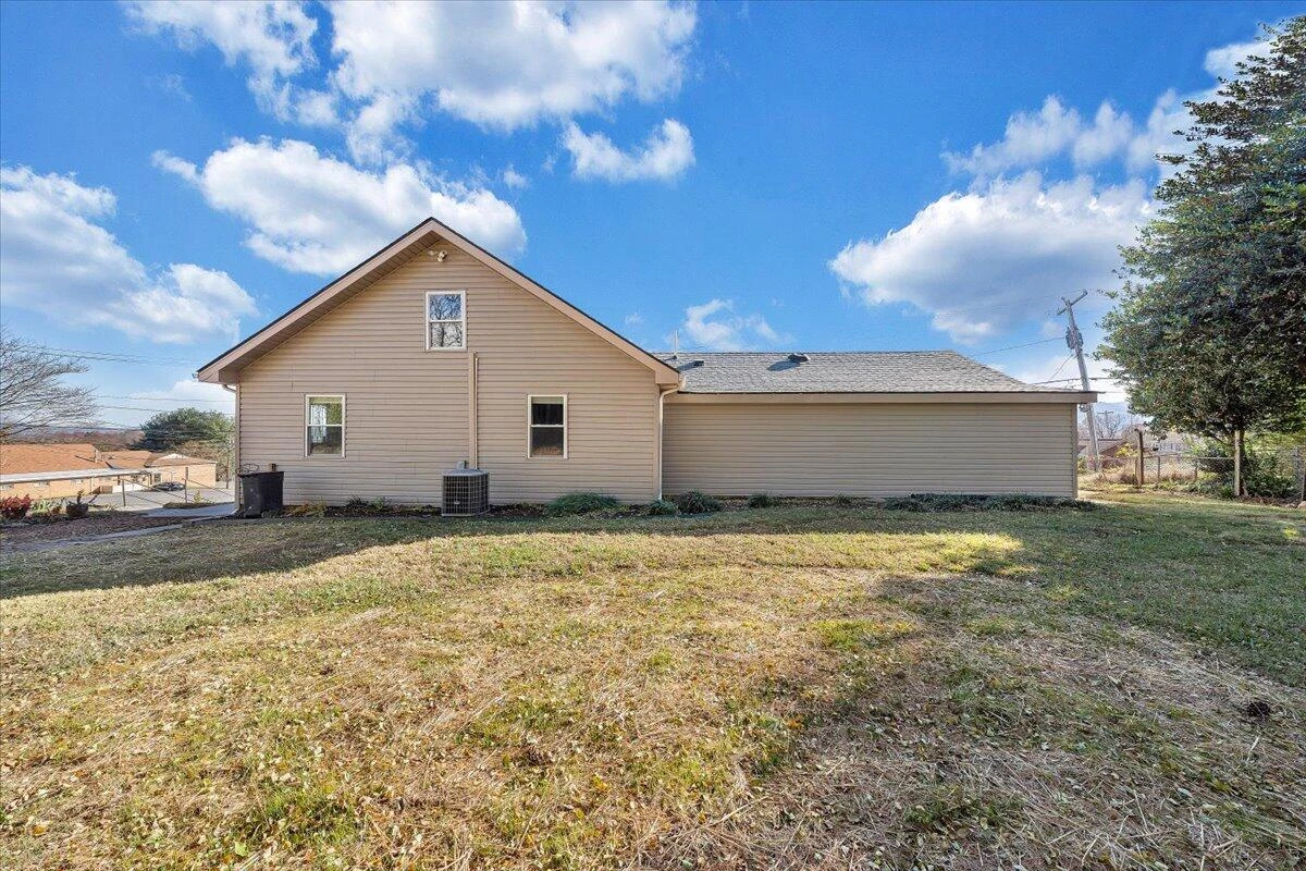1724 Starview DR - Photo 40
