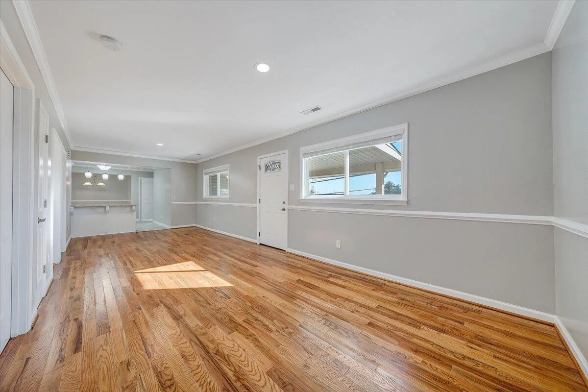 1724 Starview DR - Photo 5