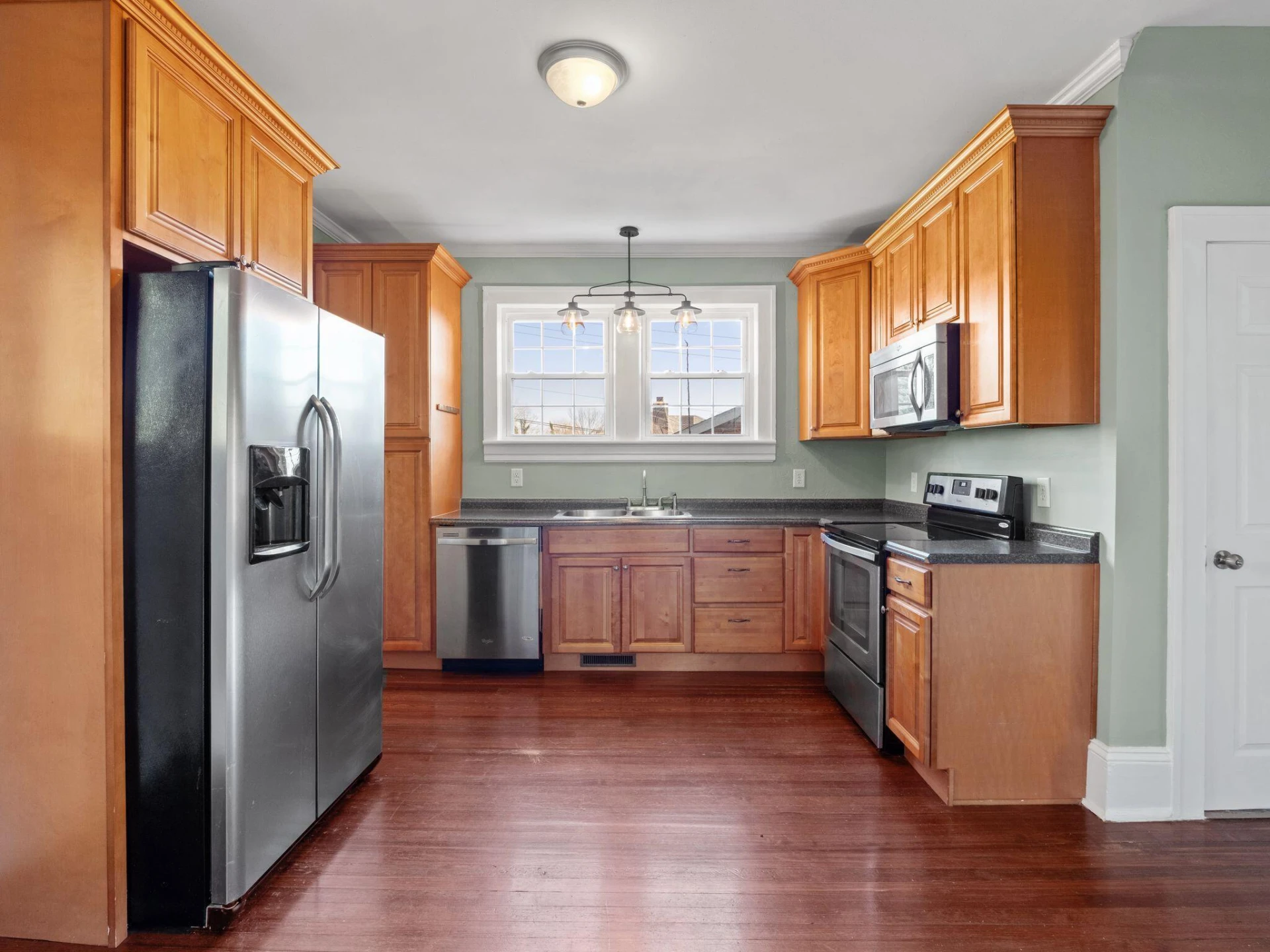 1005 Howbert AVE SW - Photo 18