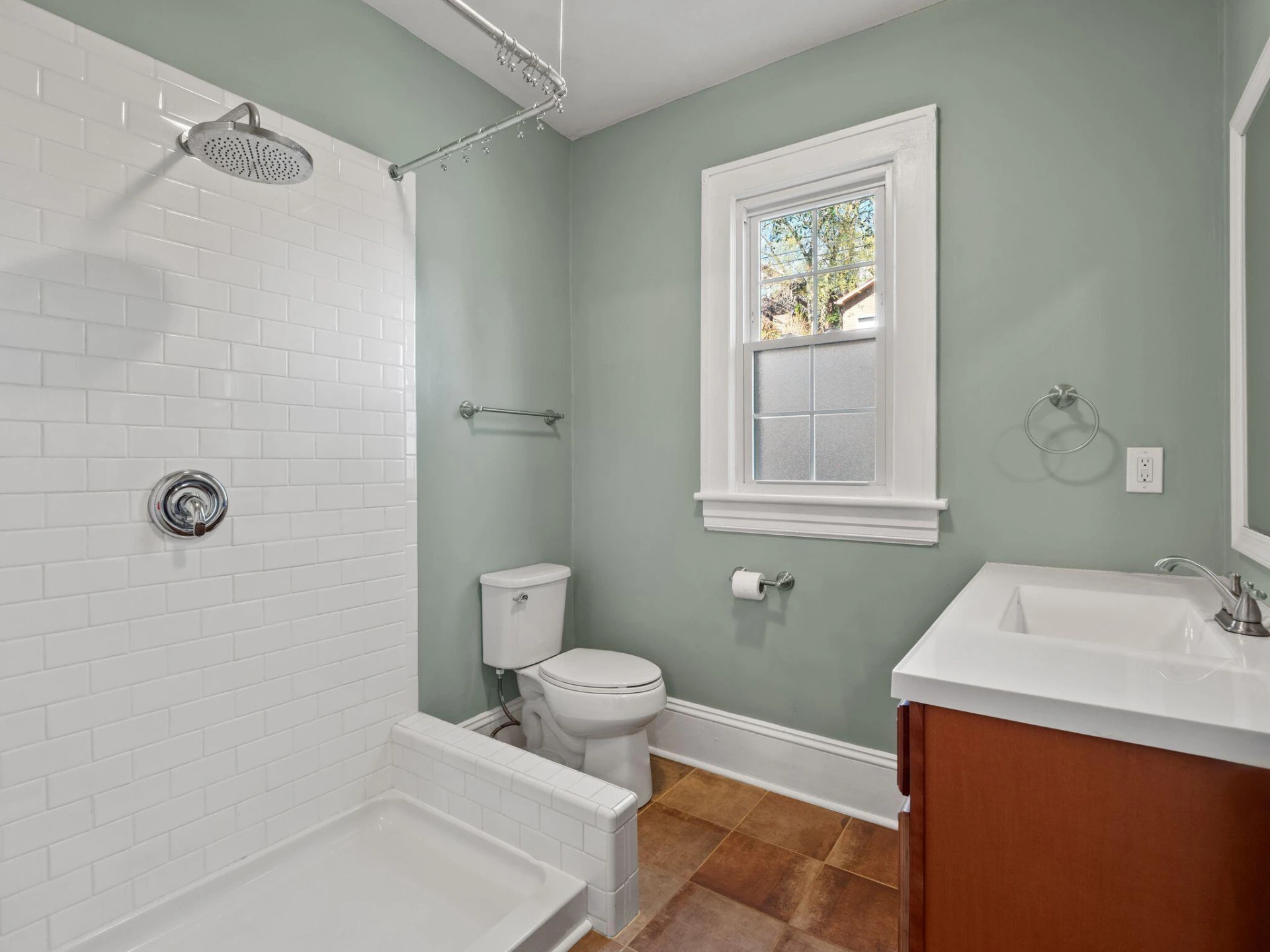 1005 Howbert AVE SW - Photo 24