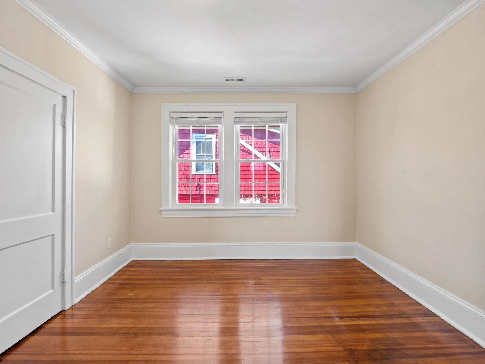 1005 Howbert AVE SW - Photo 27