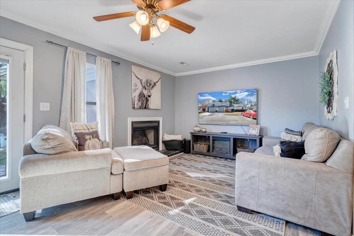 7147 Snowberry CIR - Photo 16