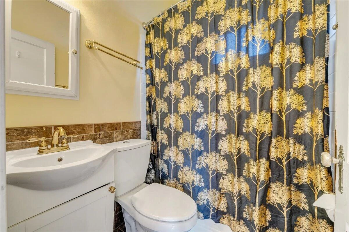 3116 Spring RD SW - Photo 13