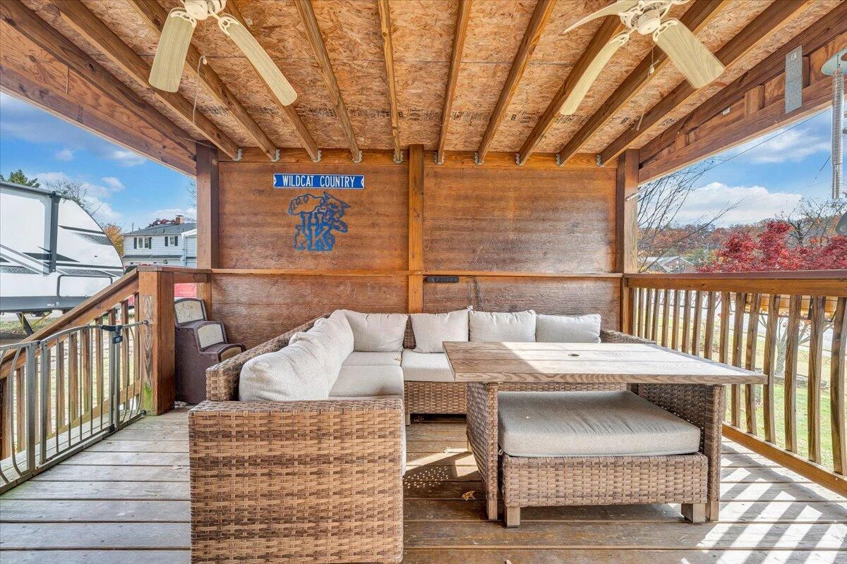 3116 Spring RD SW - Photo 18