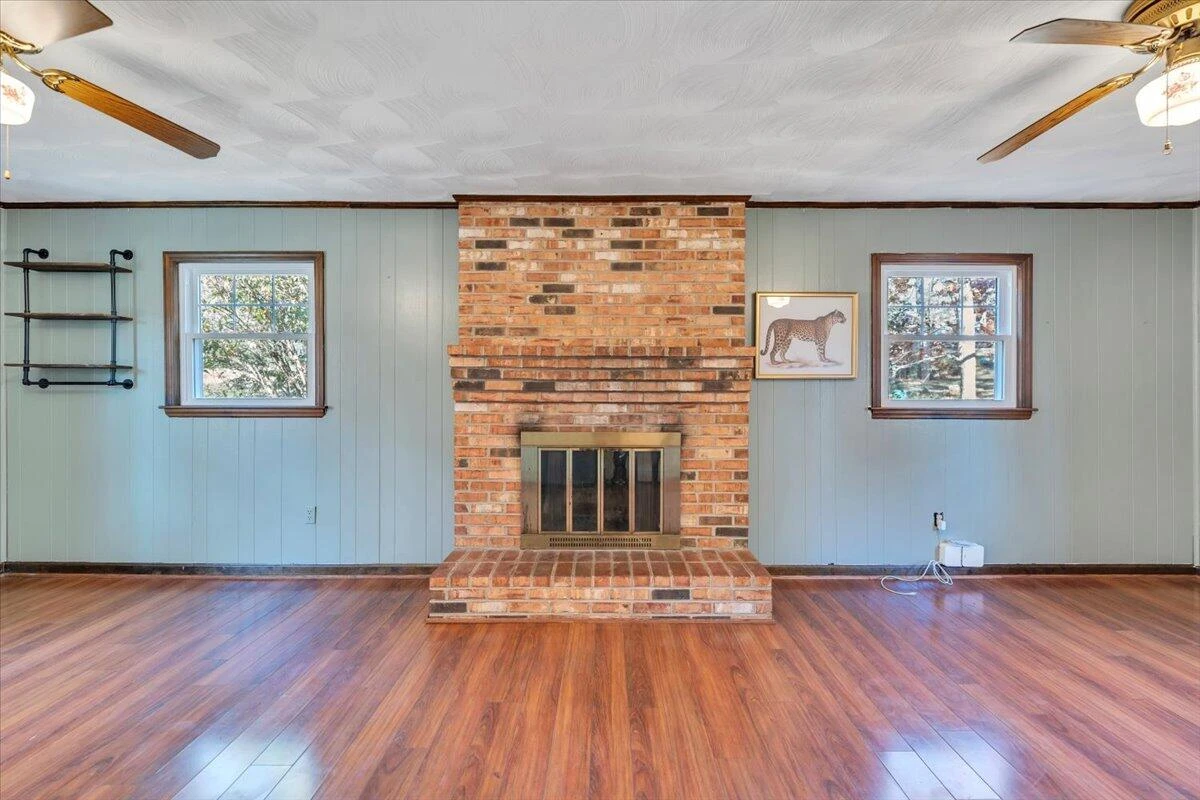 2216 East Ruritan RD - Photo 18