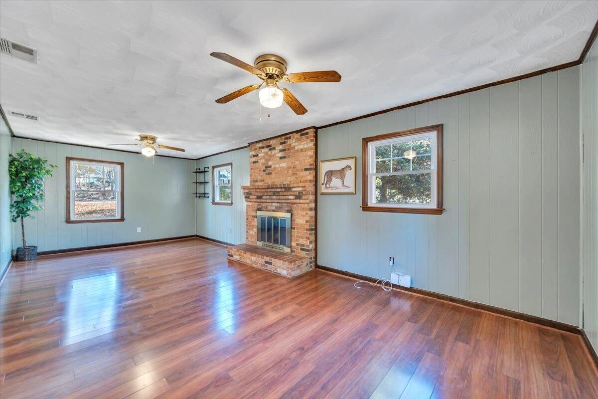 2216 East Ruritan RD - Photo 22