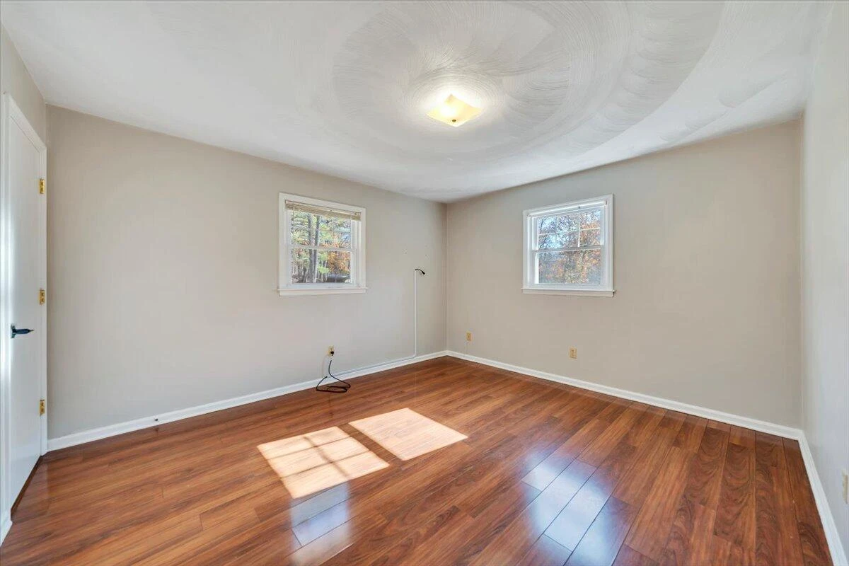 2216 East Ruritan RD - Photo 32