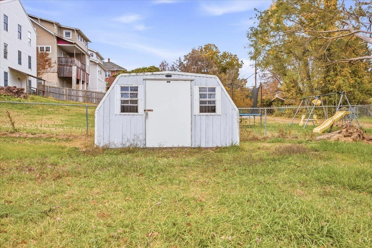 620 Riverland RD SE - Photo 22