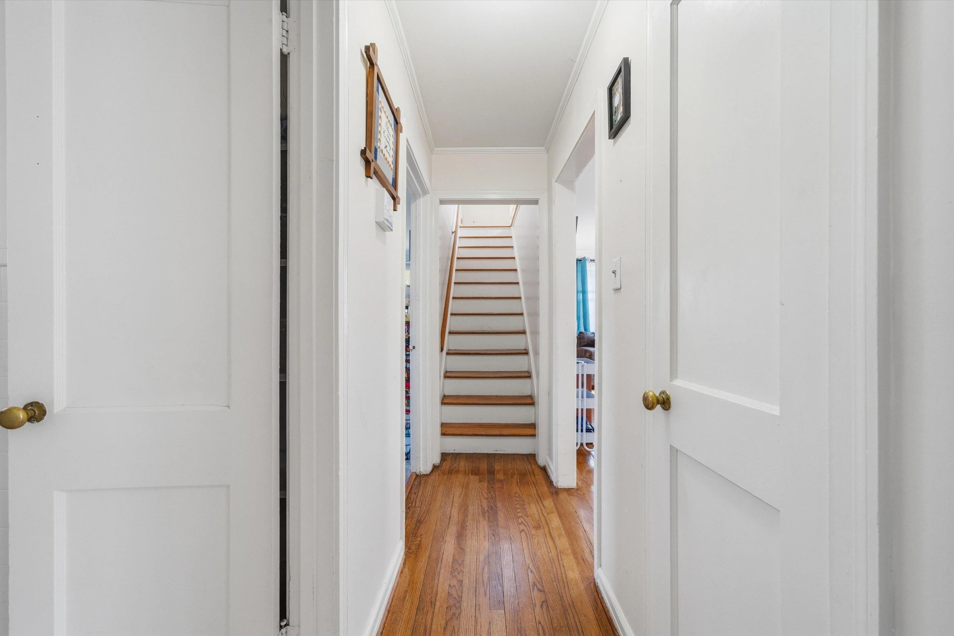 723 Yorkshire ST - Photo 13