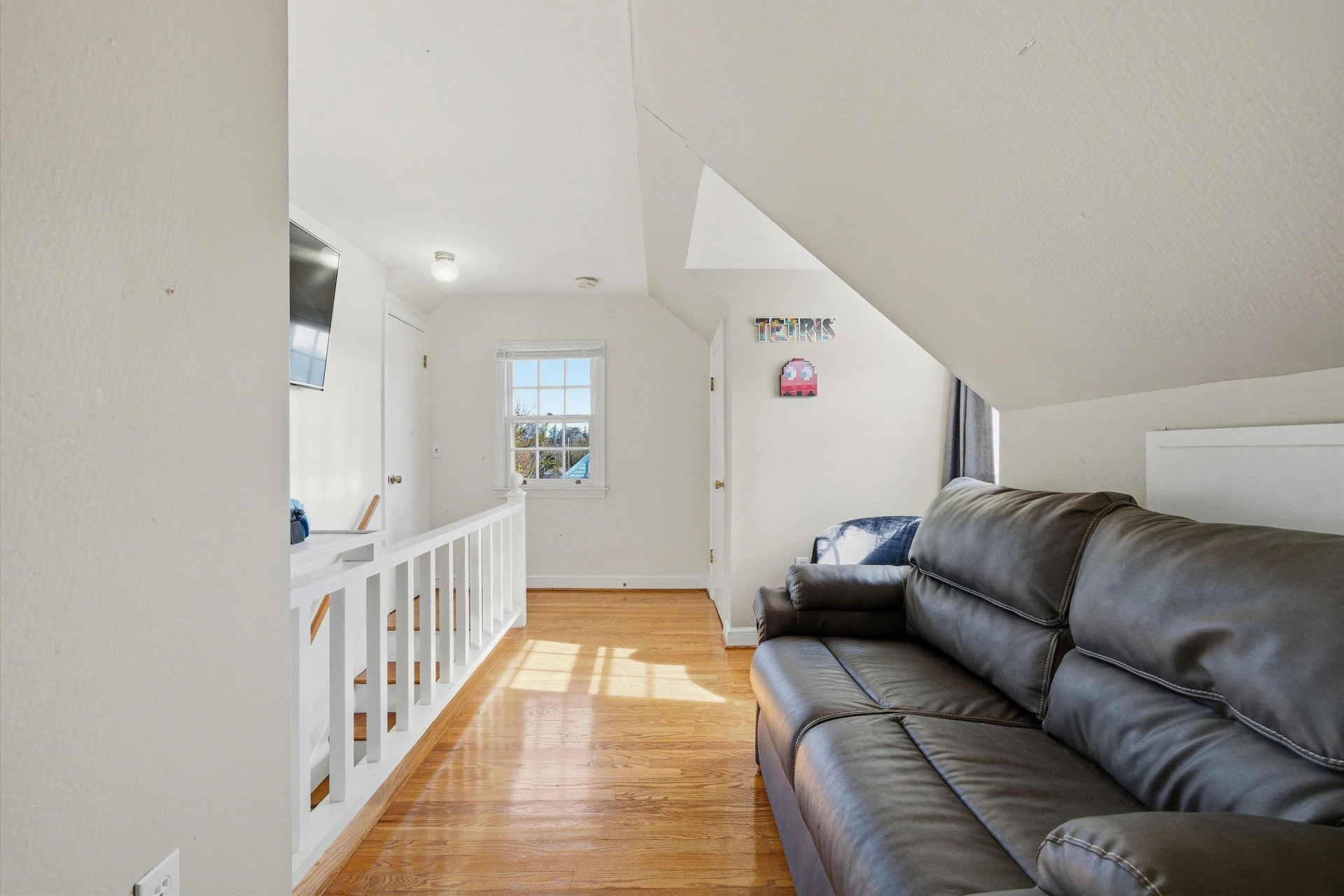 723 Yorkshire ST - Photo 16