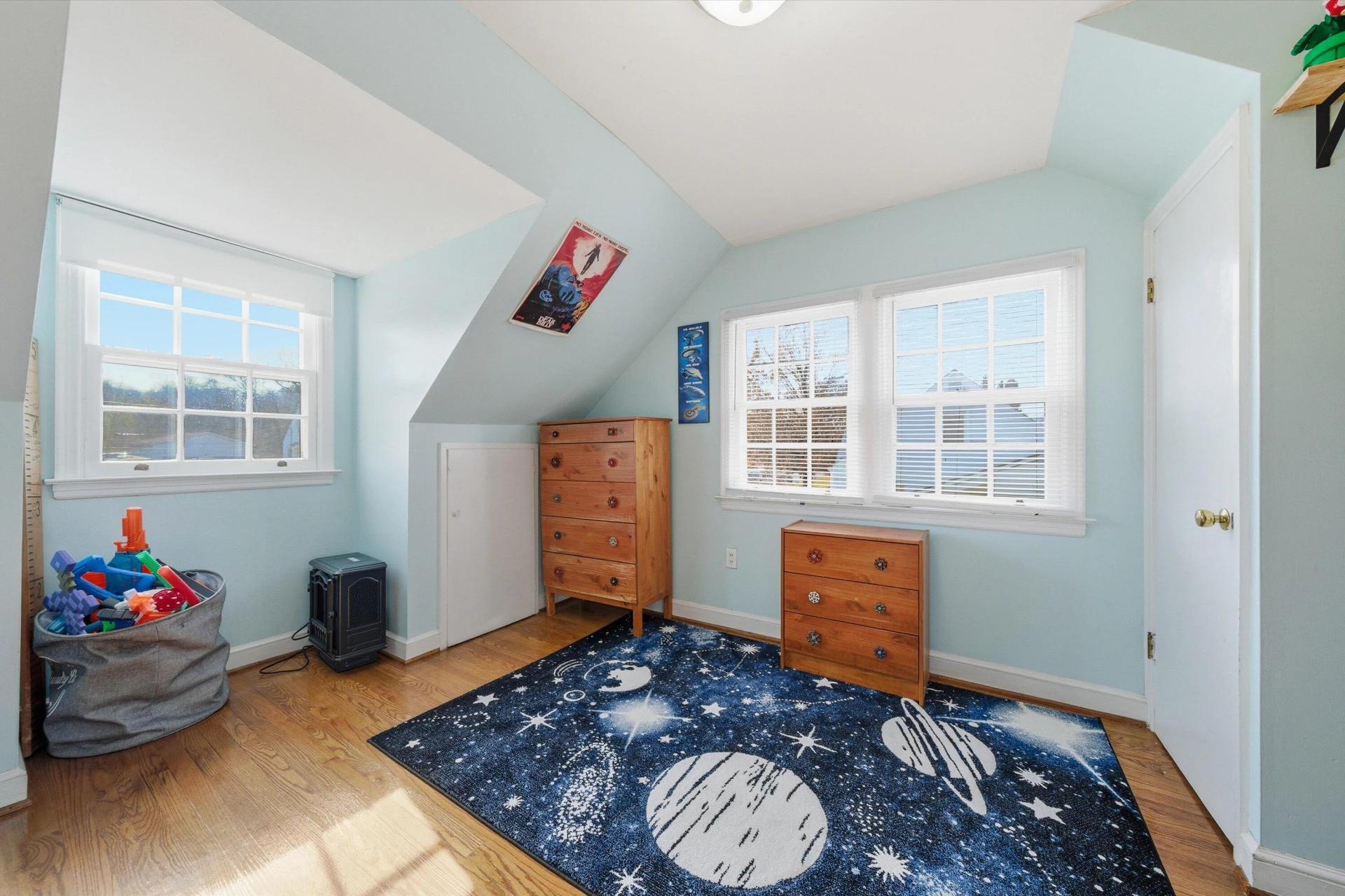 723 Yorkshire ST - Photo 19