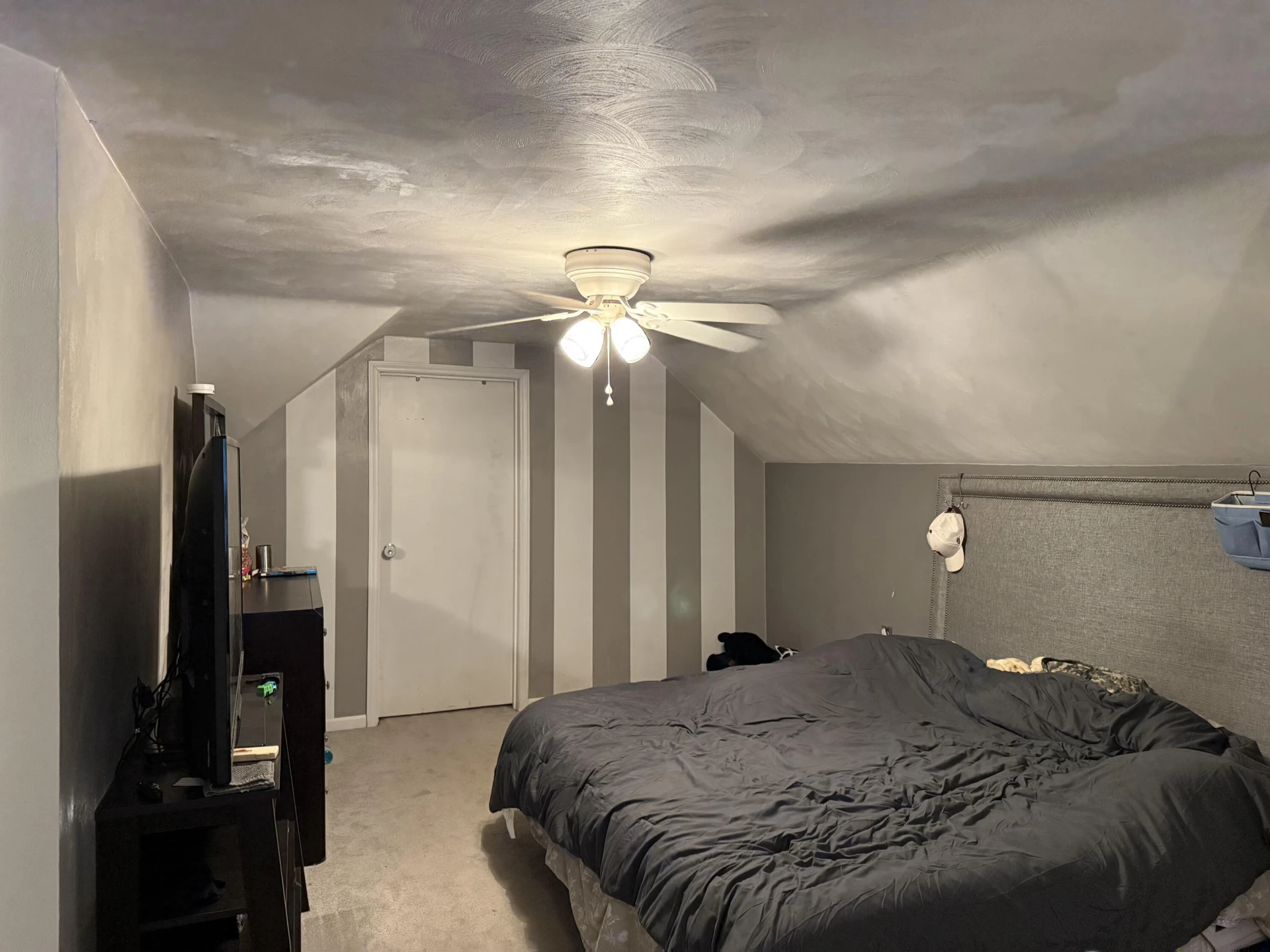 2438 King ST NE - Photo 12