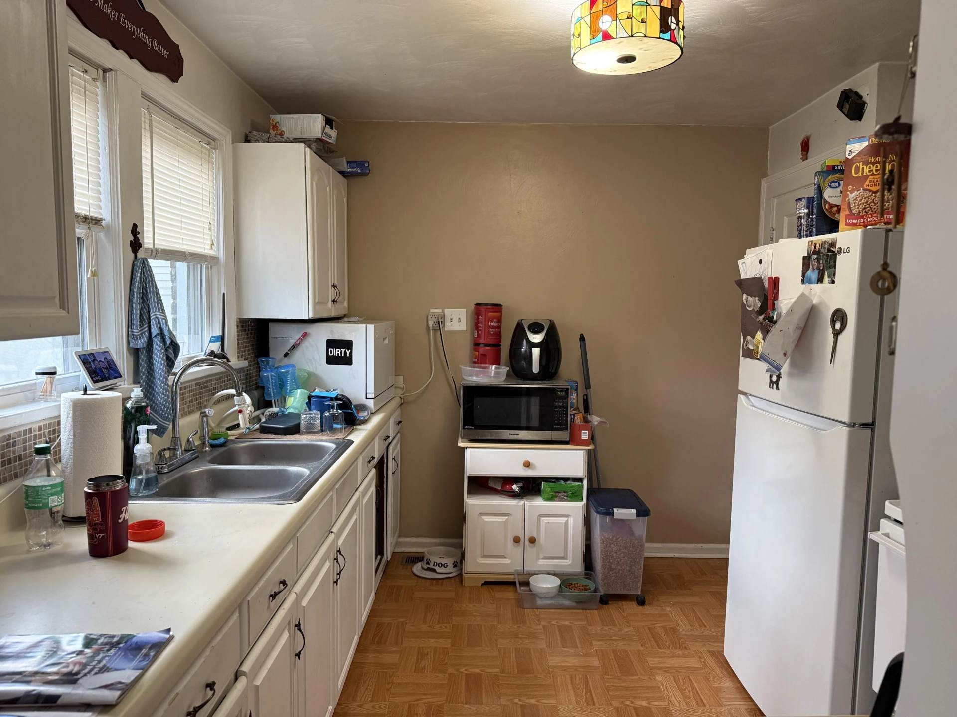 2438 King ST NE - Photo 7
