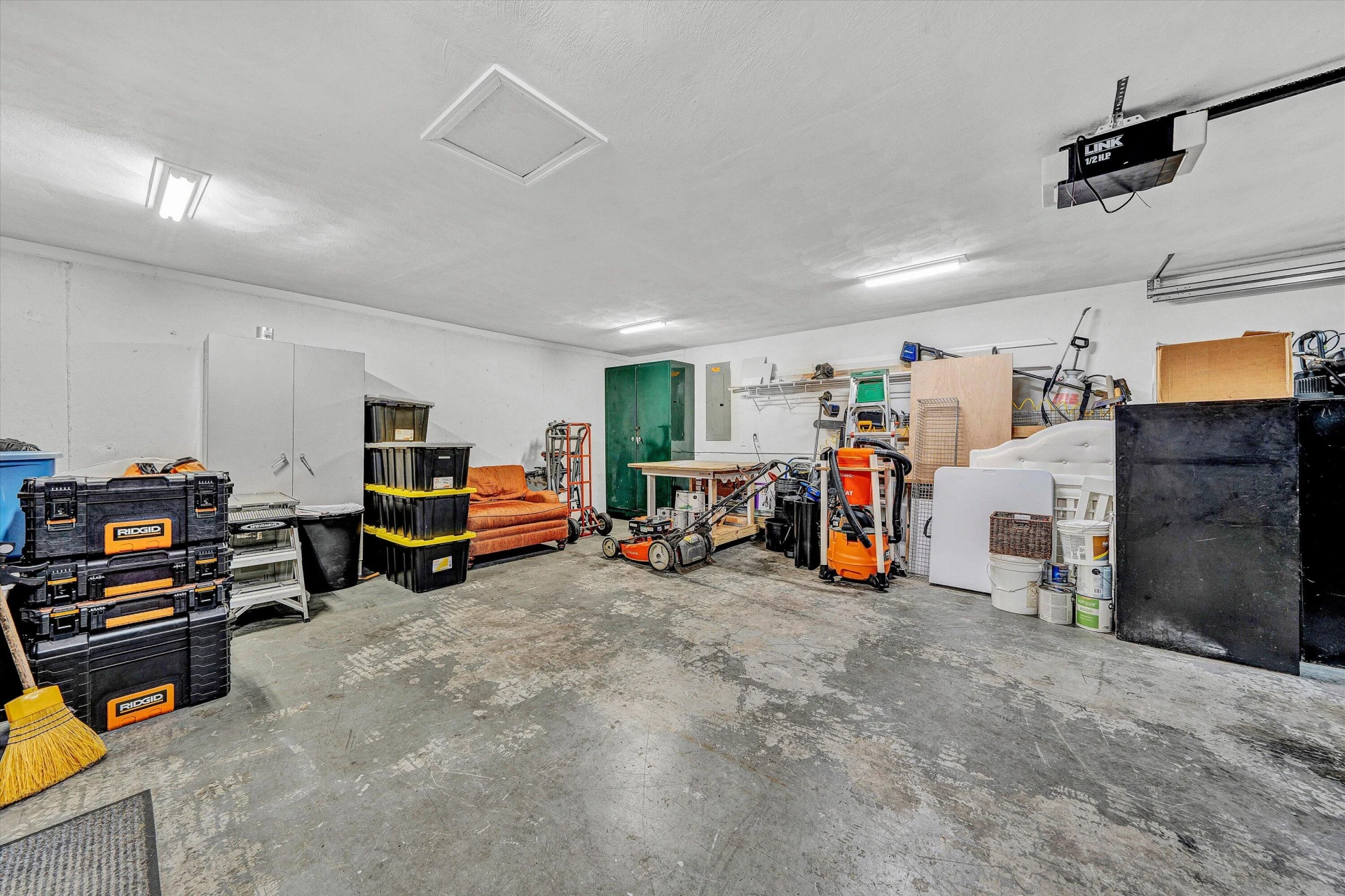 2714 Grandin RD SW - Photo 19