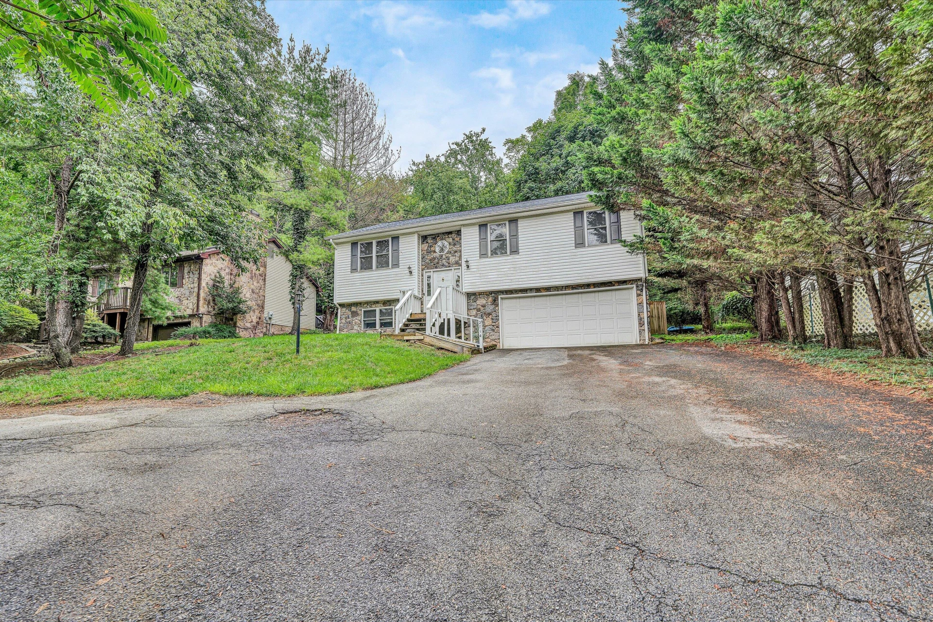 2714 Grandin RD SW - Photo 28