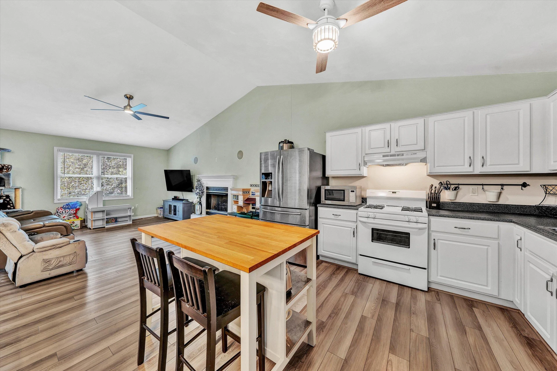 2714 Grandin RD SW - Photo 6