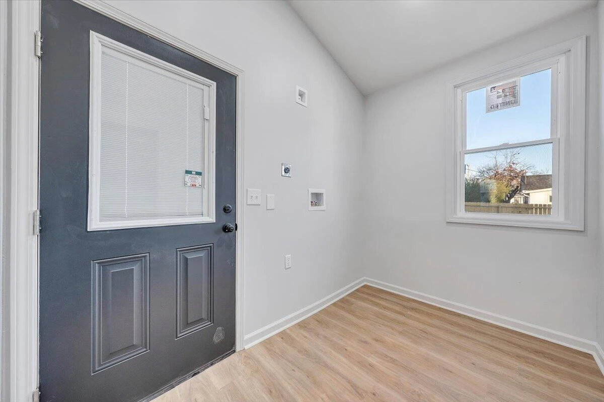 50 Bower ST NW - Photo 12