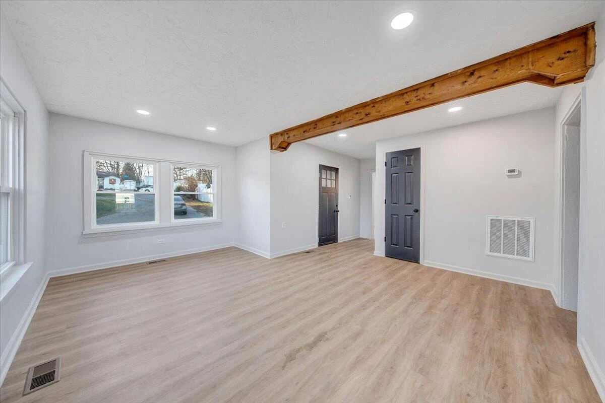50 Bower ST NW - Photo 17