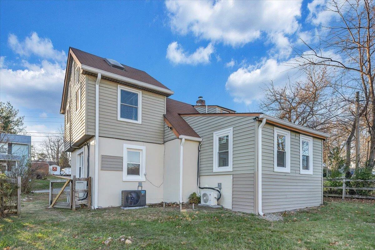 50 Bower ST NW - Photo 27