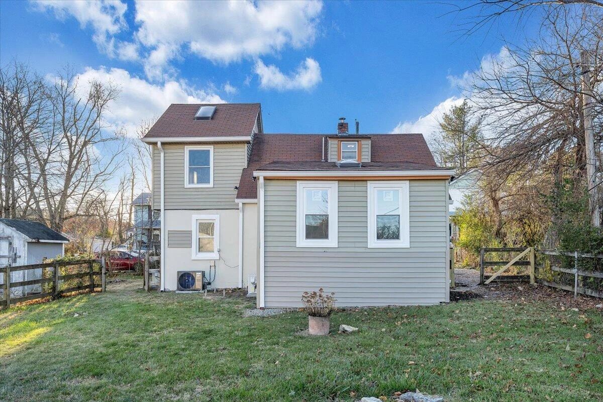 50 Bower ST NW - Photo 30