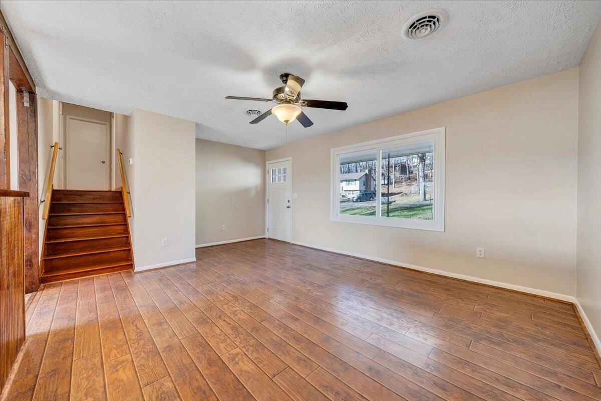 1100 Flint DR - Photo 20