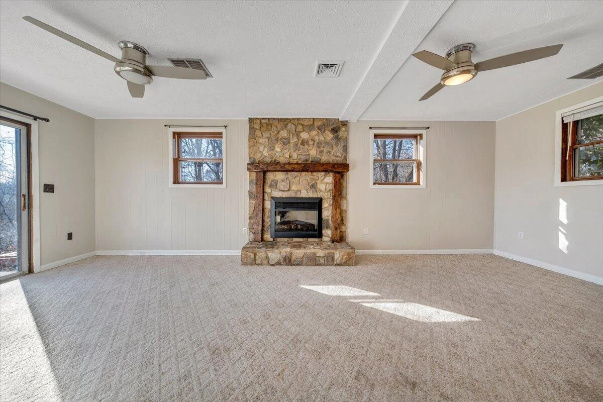 1100 Flint DR - Photo 34